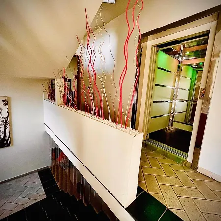 Le Ceramiche Cosenza Hotel 4*