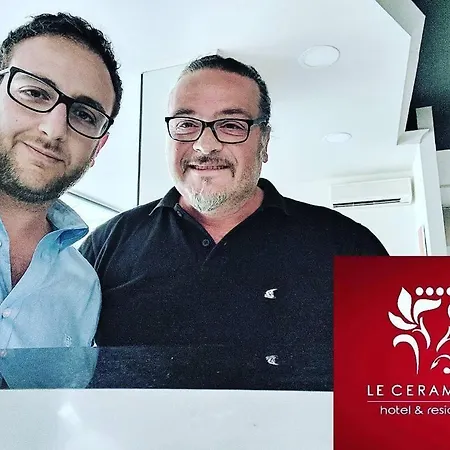 호텔 Le Ceramiche 몬탈토 우푸고