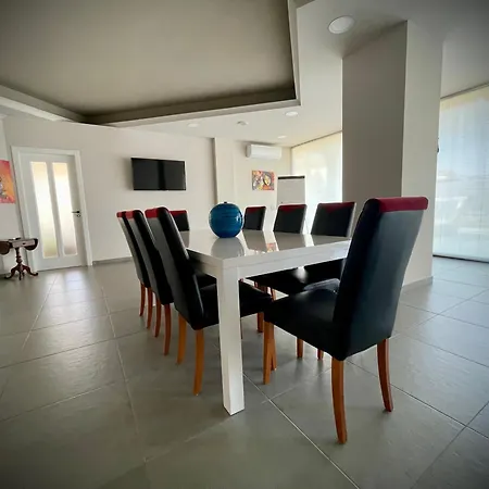 Le Ceramiche Hotel 4*