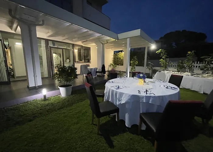 酒店 Le Ceramiche 4*