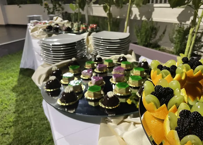 Le Ceramiche 酒店 蒙塔尔托乌富戈