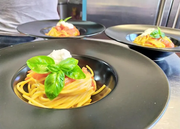 Le Ceramiche 酒店 蒙塔尔托乌富戈